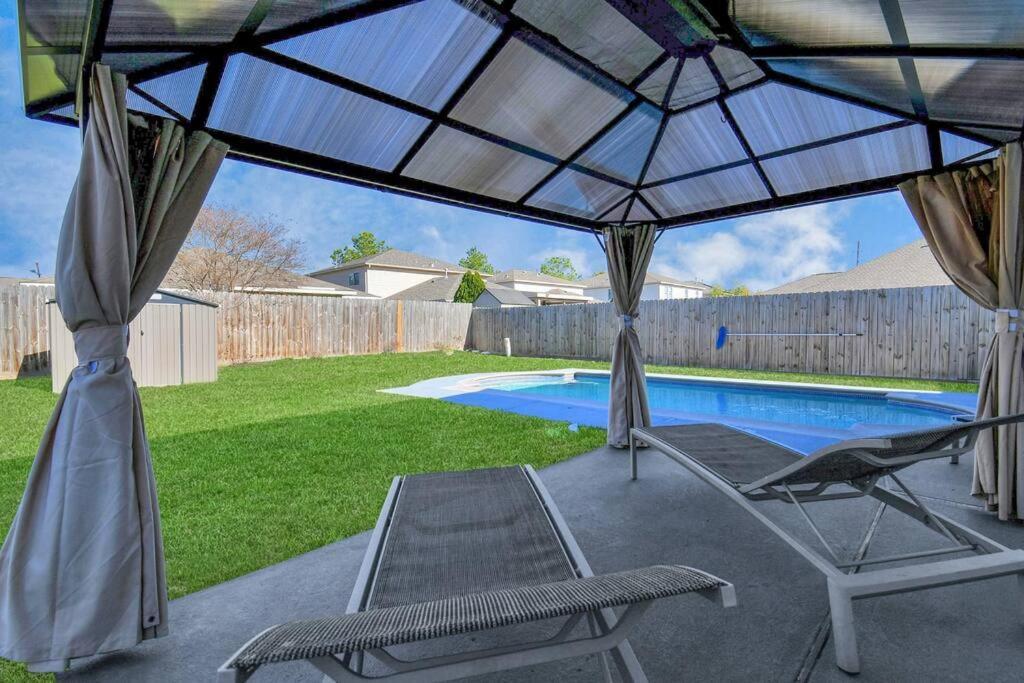 Tranquil 4-Br Oasis With Pool & Backyard Bliss! Villa Cypress Buitenkant foto